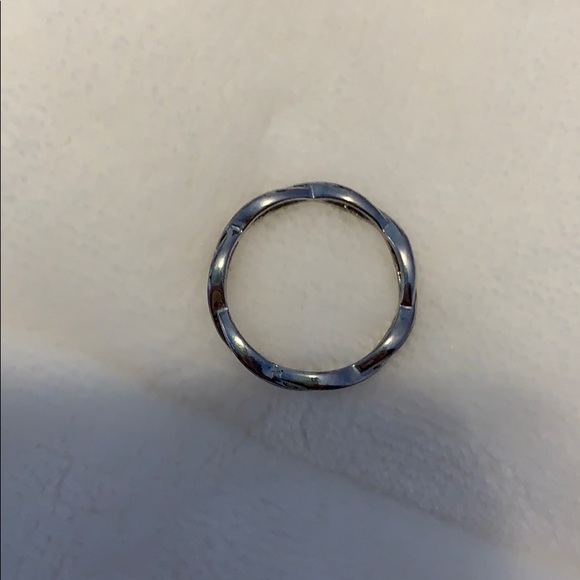 Silver infinity ring - Picture 2 of 3